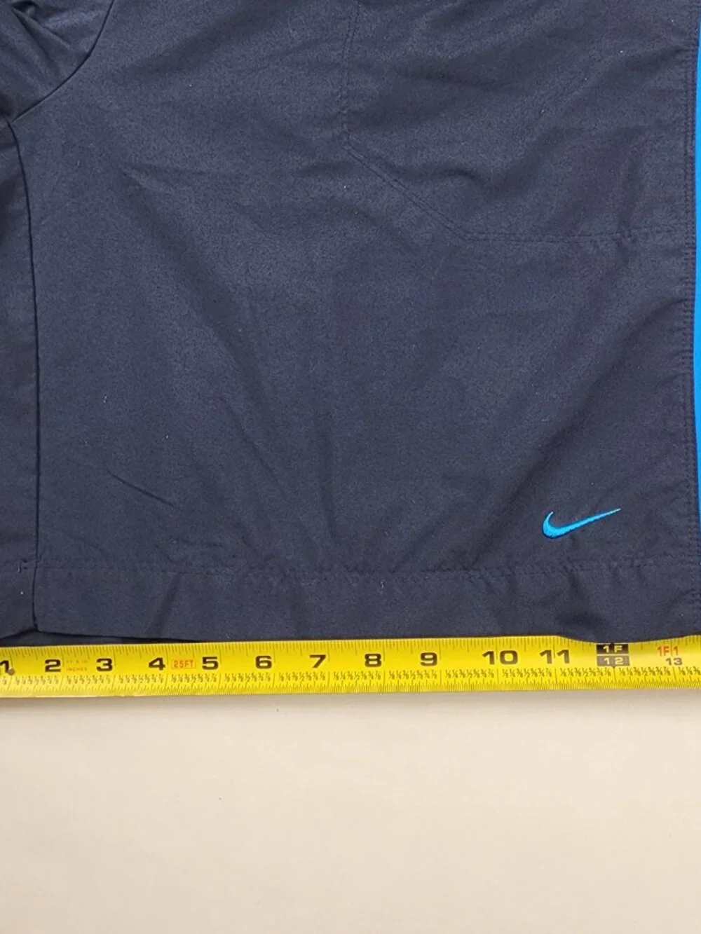 Nike Mens XXL Blue Swim Trunks Shorts Pockets Athletic Drawstring Stretch